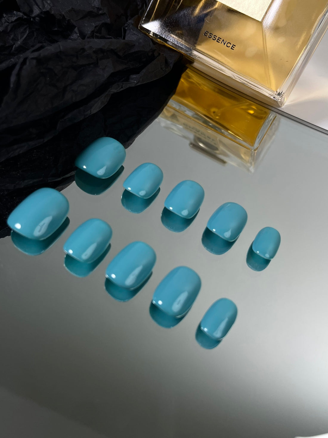 Presson Blue Nails